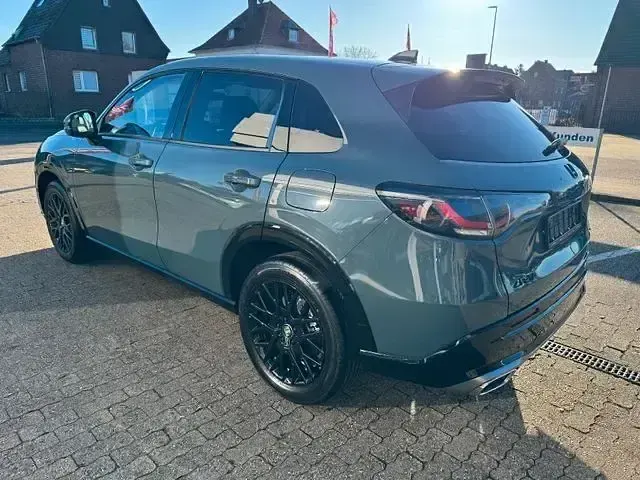 Neu Honda ZR-V Advance 184 PS (135 kW) 2026 Grün SUV