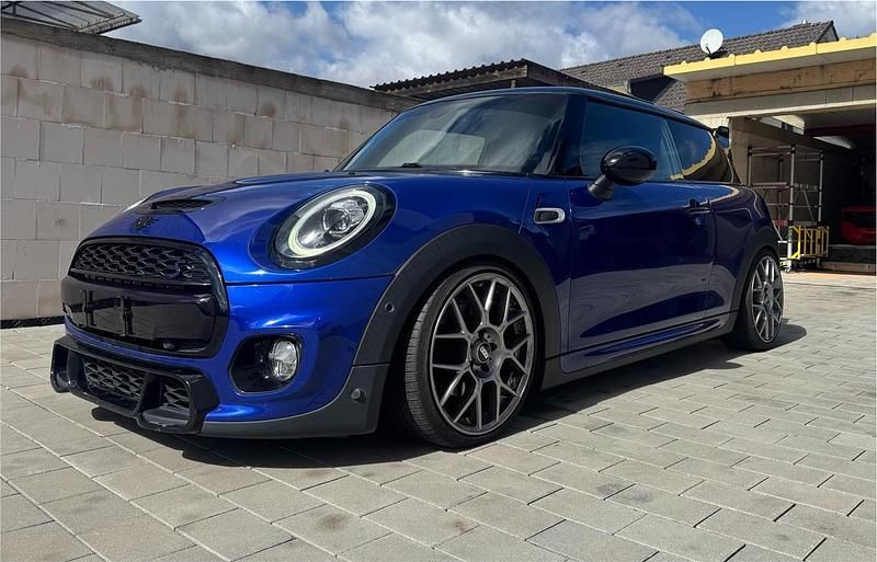 Gebraucht Mini Cooper S 192 PS (141 kW) 2019 Blau Kleinwagen