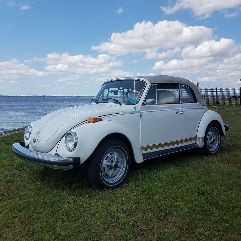 Gebraucht VW Käfer 54 PS (39 kW) 1979 Weiß Cabrio