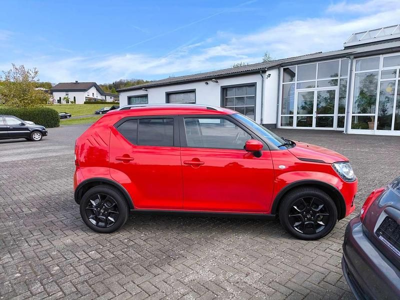 Gebraucht Suzuki Ignis 90 PS (66 kW) 2019 Fervent red SUV