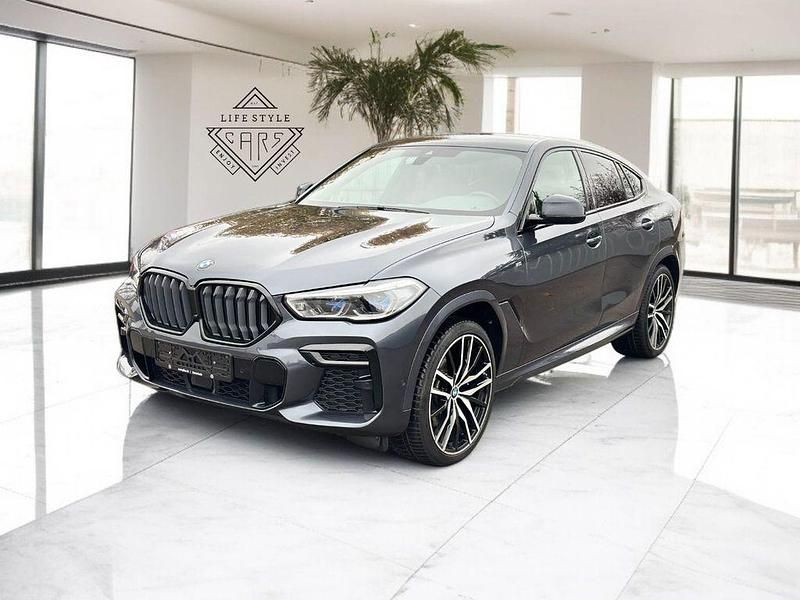 Grau Gebraucht 2022 BMW X6 M Sport SUV | 53.991 € (Fairer Preis) - Bild 1/4