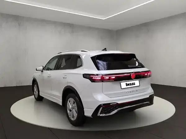 Neu VW Tiguan 150 PS (110 kW) 2025 Oryxweiß perlmutteffekt SUV
