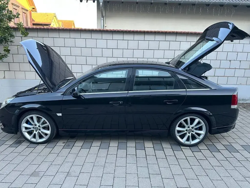 Gebraucht Opel Vectra OPC 280 PS (205 kW) 2008 Schwarz Limousine