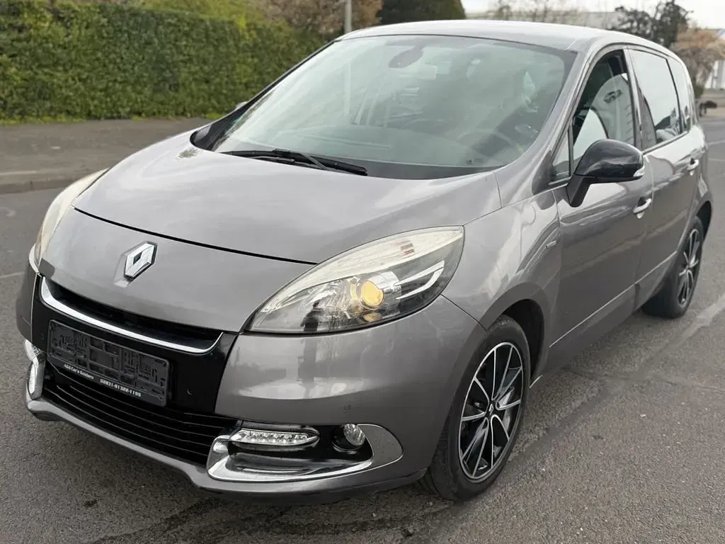 Gebraucht Renault Scénic III Bose Edition 131 PS (96 kW) 2012 Grau Van / Kleinbus