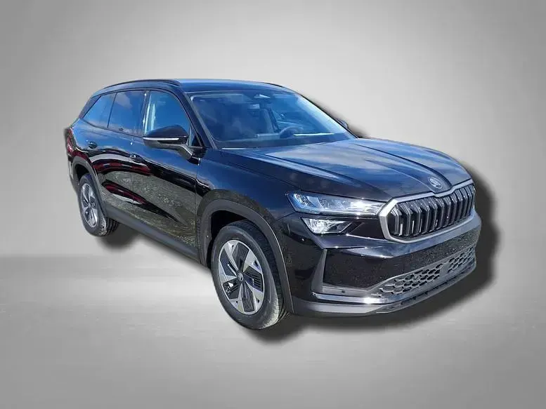 Neu Skoda Kodiaq Selection 150 PS (110 kW) 2026 Blackmagic perleffekt SUV