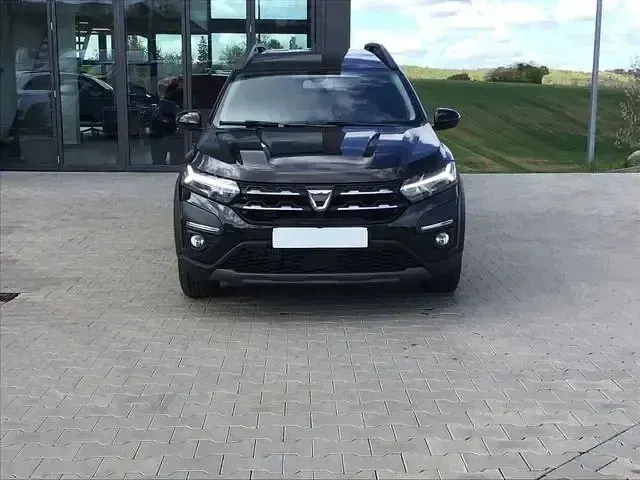 Gebraucht Dacia Jogger Extreme 110 PS (80 kW) 2022 Perlmuttschwarz Van / Kleinbus