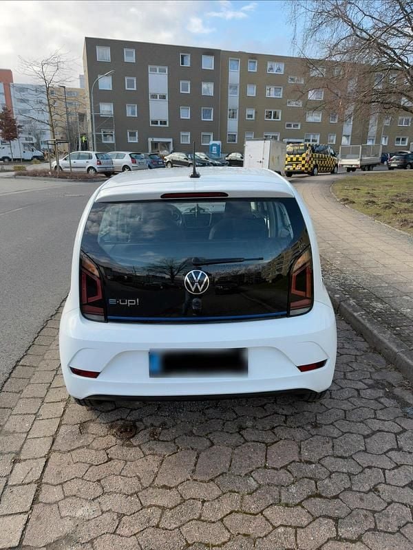 Gebraucht VW e-up! 61 kW (83 PS) 2021 Weiß Kleinwagen