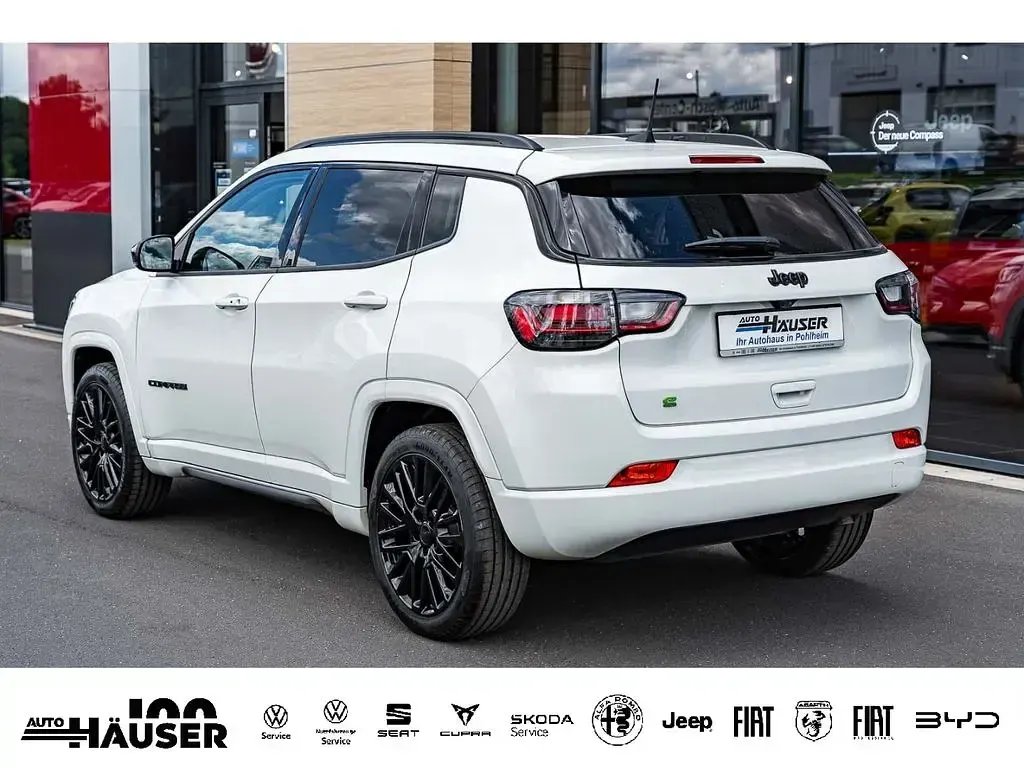 Gebraucht Jeep Compass Altitude 131 PS (96 kW) 2024 Weiss SUV