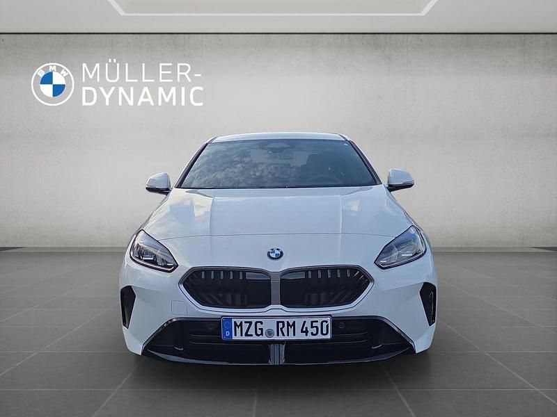 Gebraucht BMW 220 M Sport 170 PS (125 kW) 2025 Alpinweiss iii Coupé