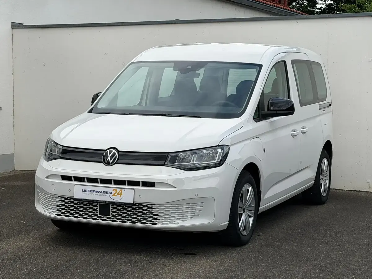 Neu VW Caddy 150 PS (110 kW) 2025 Candyweiß Van / Kleinbus