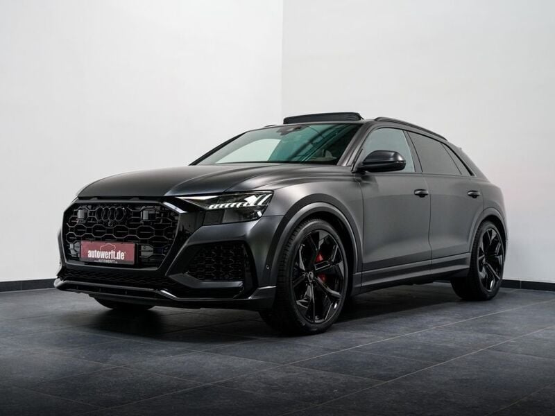 Weiss Gebraucht 2023 Audi RS Q8 Design SUV | 114.990 € (Guter Preis) - Bild 1/4