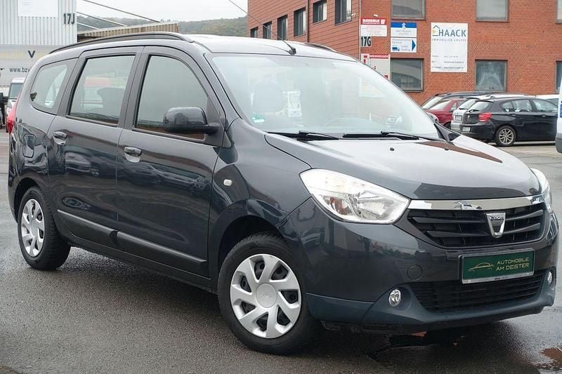 Gebraucht Dacia Lodgy Lauréate 102 PS (75 kW) 2016 Grau Van / Kleinbus