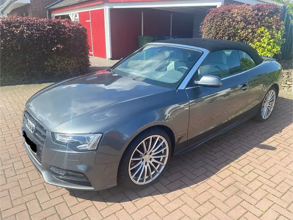 Gebraucht Audi A5 Cabriolet S-Line 190 PS (139 kW) 2016 Grau Cabrio