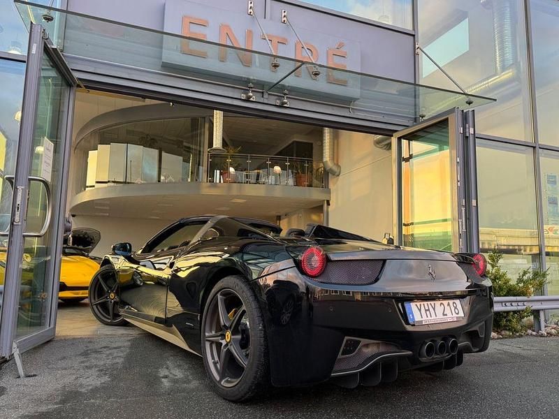 Gebraucht Ferrari 458 570 PS (419 kW) 2014 Schwarz Cabrio