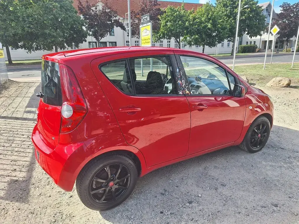 Gebraucht Opel Agila Edition 86 PS (63 kW) 2009 Rot Kleinwagen