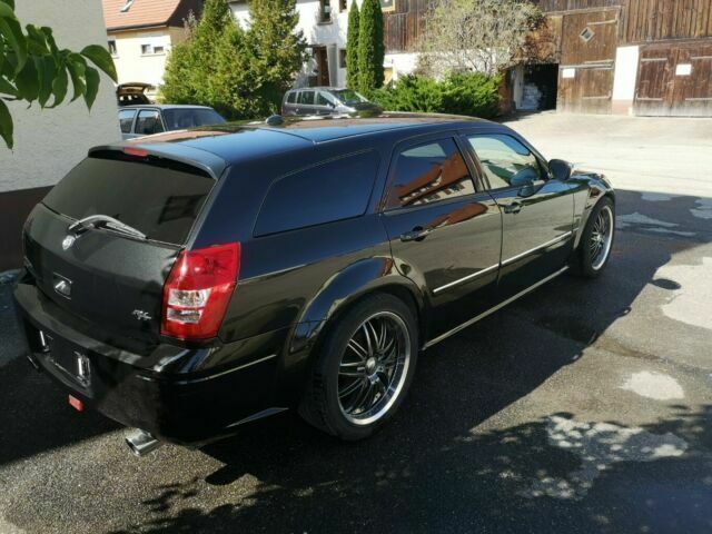 Dodge magnum awd
