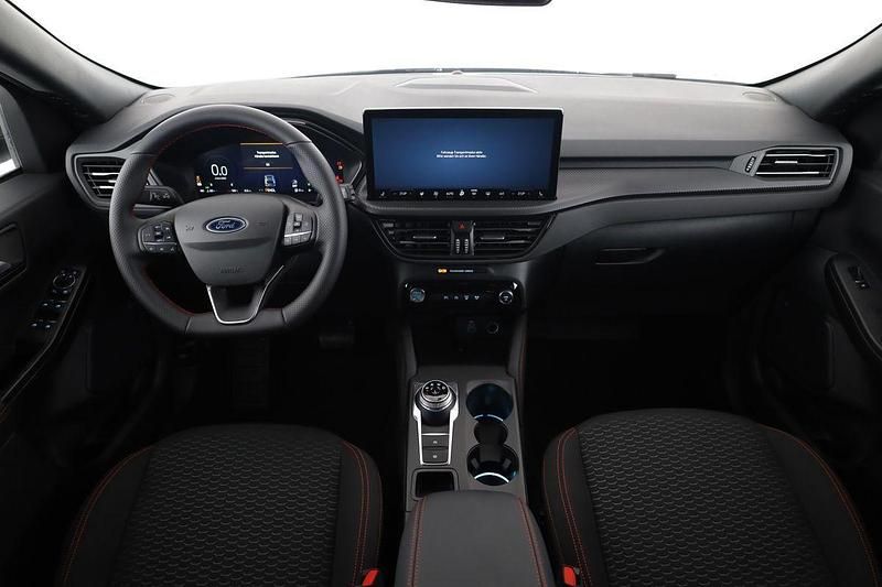 Neu Ford Kuga ST-Line 186 PS (136 kW) 2025 Solar silver metallic SUV