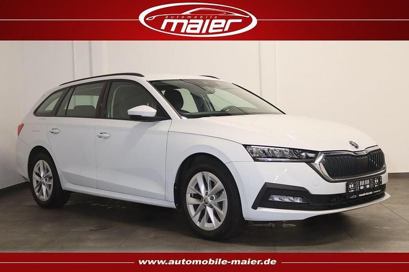Weiß Gebraucht 2022 Skoda Octavia Ambition Limousine | 19.800 € (Superpreis) - Bild 1/4