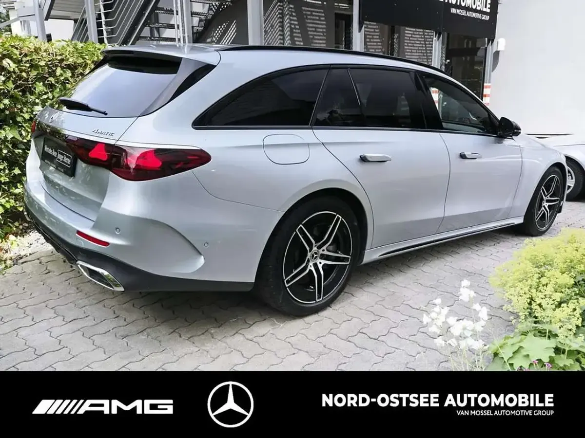 Gebraucht Mercedes E300 AMG 197 PS (144 kW) 2025 Metalliclack hightechsilber Kombi