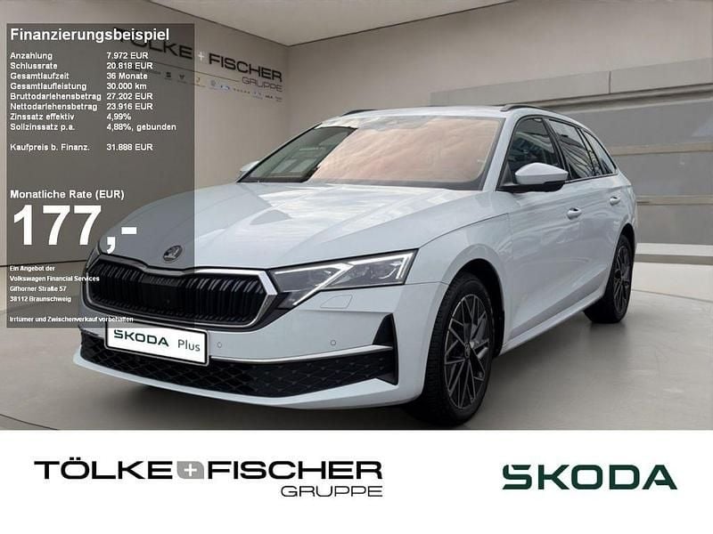 Weiß Gebraucht 2025 Skoda Octavia Selection Kombi | 31.888 € (Fairer Preis) - Bild 1/4
