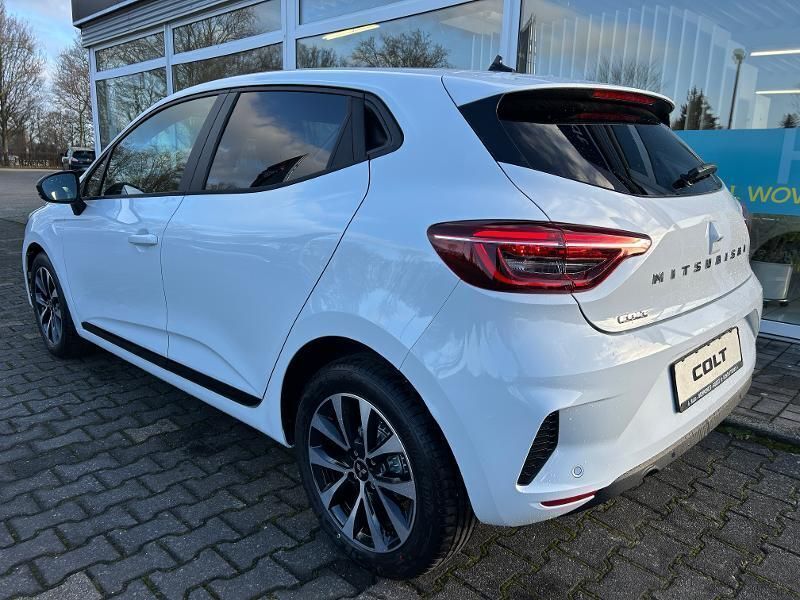 Gebraucht Mitsubishi Colt Plus 91 PS (66 kW) 2024 Weiß Limousine