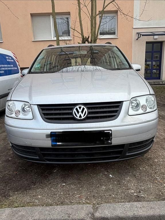 Gebraucht VW Touran Basis 102 PS (75 kW) 2004 Silber Van / Kleinbus