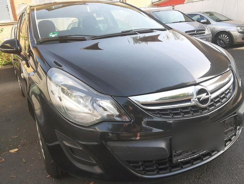 Schwarz Gebraucht 2015 Opel Corsa Kleinwagen | 2.900 € (Fairer Preis) - Bild 1/4