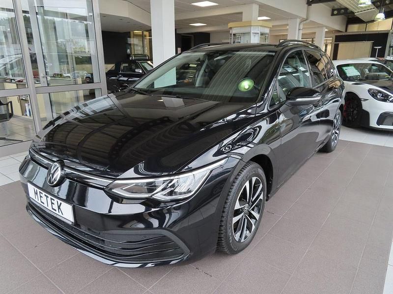 Schwarz Gebraucht 2021 VW Golf VIII Life Kombi | 15.980 € (Guter Preis) - Bild 1/4