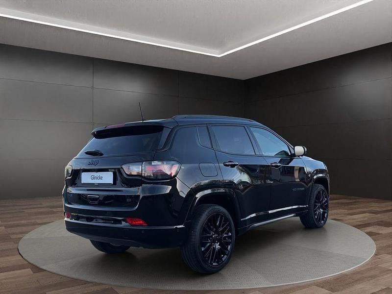 Gebraucht Jeep Compass 241 PS (177 kW) 2022 Black clear coat SUV