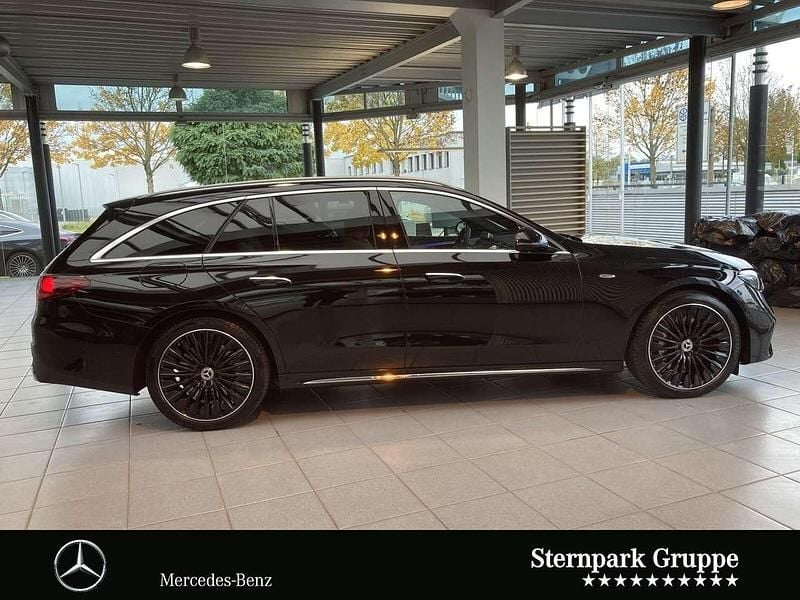 Gebraucht Mercedes E300 AMG 197 PS (144 kW) 2025 Lack obsidianschwarz Kombi