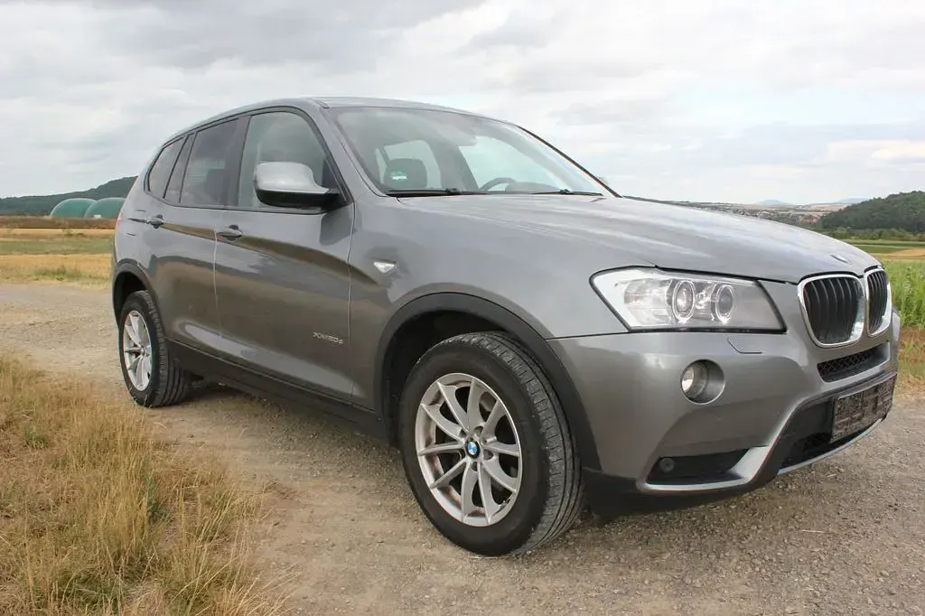 Gebraucht BMW X3 184 PS (135 kW) 2012 Grau SUV
