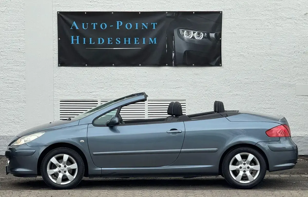 Gebraucht Peugeot 307 CC Sport 140 PS (102 kW) 2009 Grau Cabrio