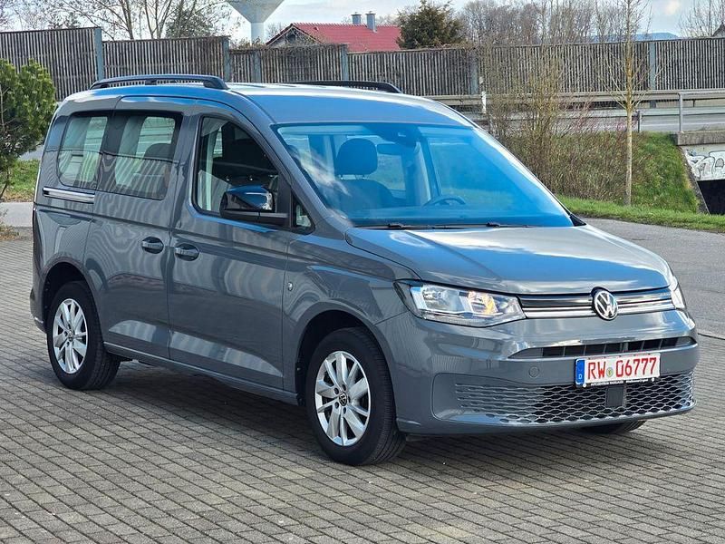 Gebraucht VW Caddy Life 114 PS (83 kW) 2022 Pure grey Van / Kleinbus