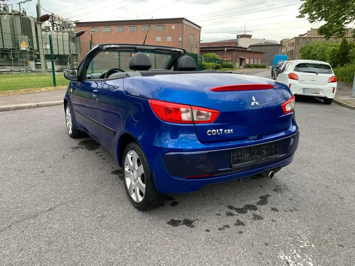 Gebraucht Mitsubishi Colt 109 PS (80 kW) 2008 Blau Cabrio