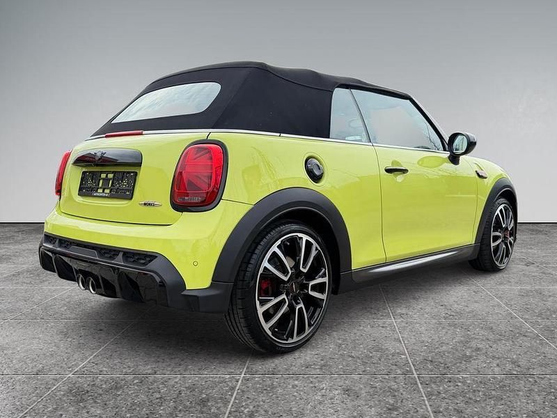Gebraucht Mini John Cooper Works Cabriolet 231 PS (169 kW) 2021 Gelb Cabrio