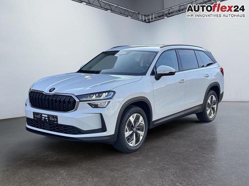 Neu Skoda Kodiaq Selection 204 PS (150 kW) 2025 Stahl grau SUV