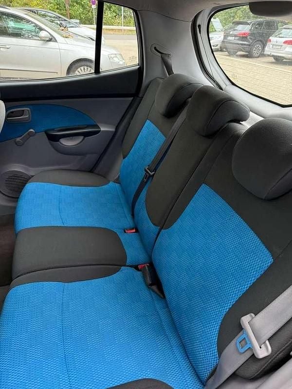 Gebraucht Kia Picanto 61 PS (44 kW) 2004 Grau Kleinwagen