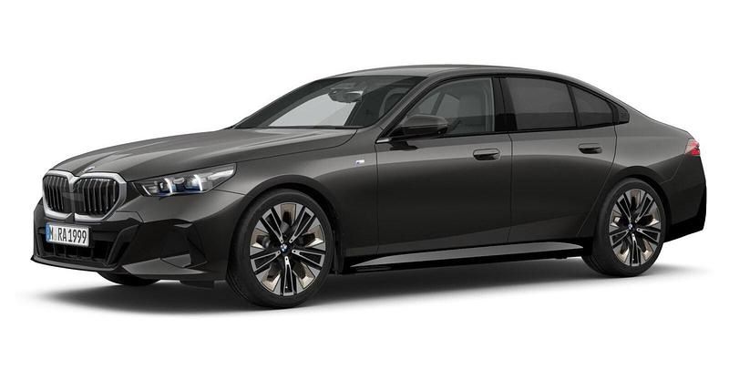 Grau Gebraucht 2025 BMW 520 Comfort Edition Limousine | 53.224 € (Fairer Preis) - Bild 1/4