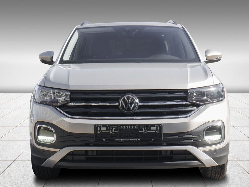 Gebraucht VW T-Cross Move 110 PS (80 kW) 2023 6n ivory silver metallic SUV