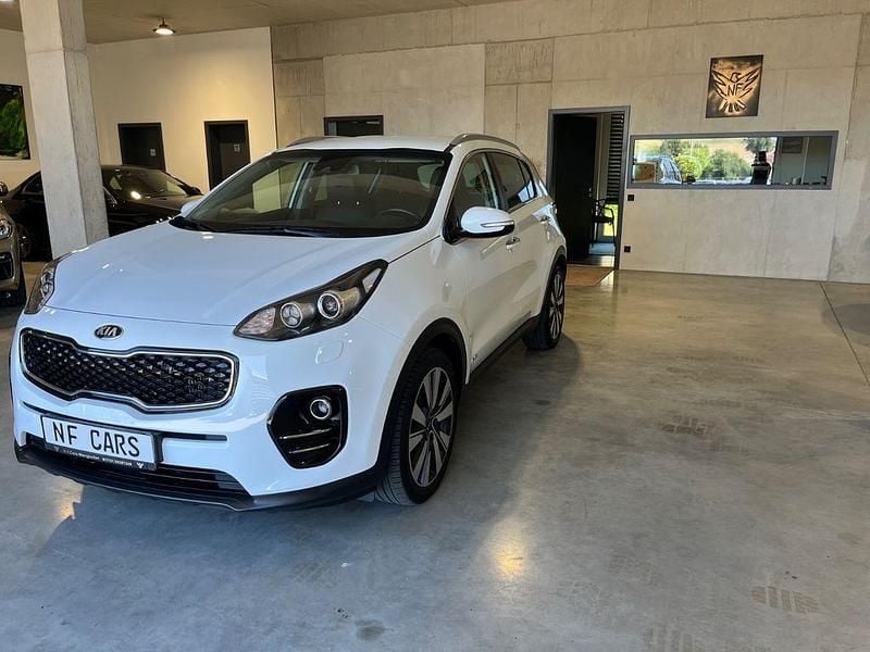 Weiß Gebraucht 2018 Kia Sportage Spirit SUV | 19.990 € (Fairer Preis) - Bild 1/4