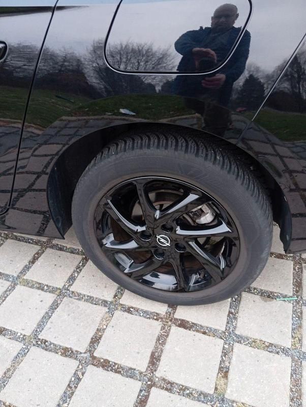 Gebraucht Opel Corsa 101 PS (74 kW) 2022 Schwarz Kleinwagen