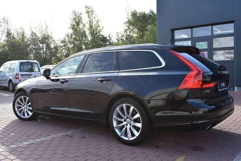 Gebraucht Volvo V90 235 PS (172 kW) 2016 Onyx black / metallic Kombi