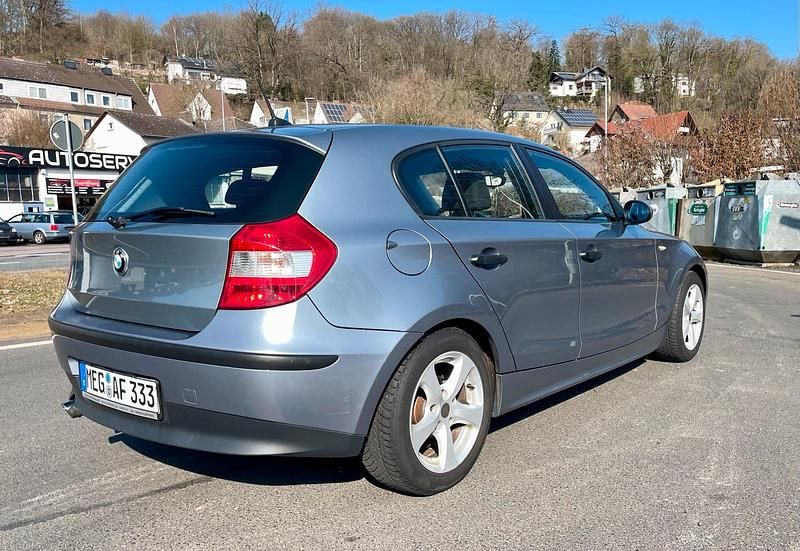 Gebraucht BMW 116 116 PS (85 kW) 2005 Grau Kleinwagen