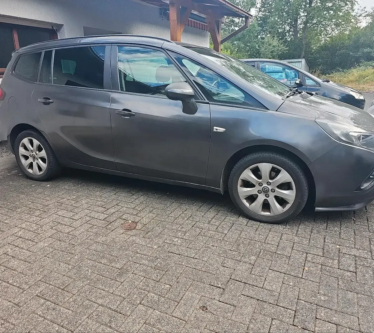 Gebraucht Opel Zafira 140 PS (102 kW) 2012 Grau Van / Kleinbus