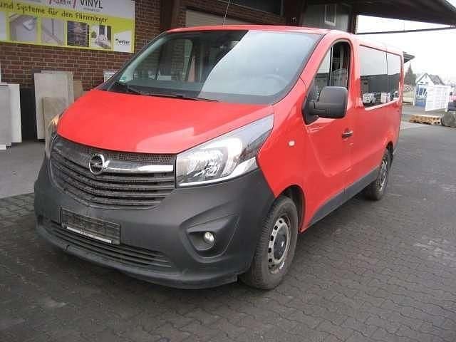 Gebraucht Opel Vivaro 125 PS (91 kW) 2016 Magma rot (b) Van / Kleinbus