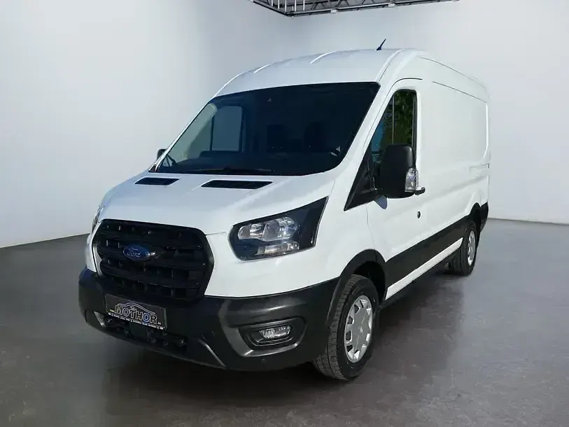 Używany Ford Transit Trend 131 KM (96 kW) 2022 Biały Sedan/Limuzyna