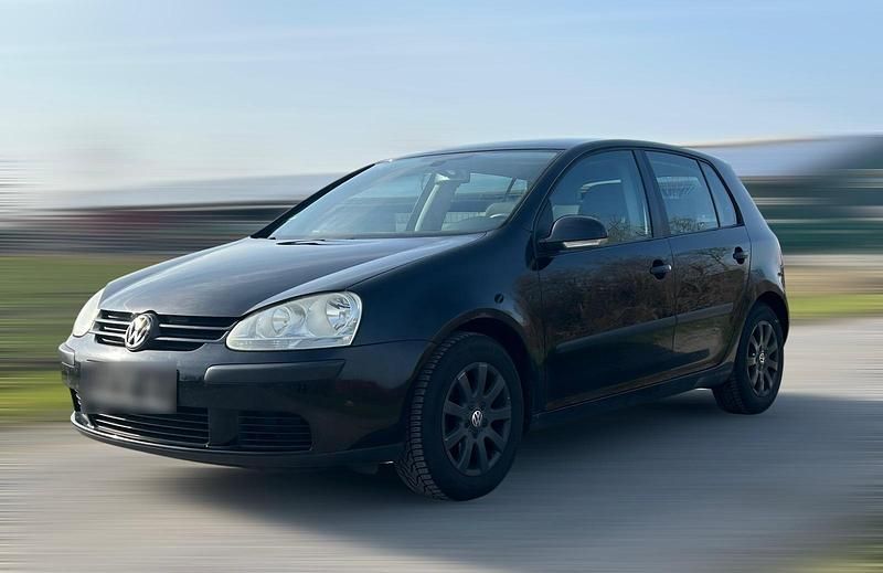 Gebraucht VW Golf V 102 PS (75 kW) 2004 Schwarz Kleinwagen