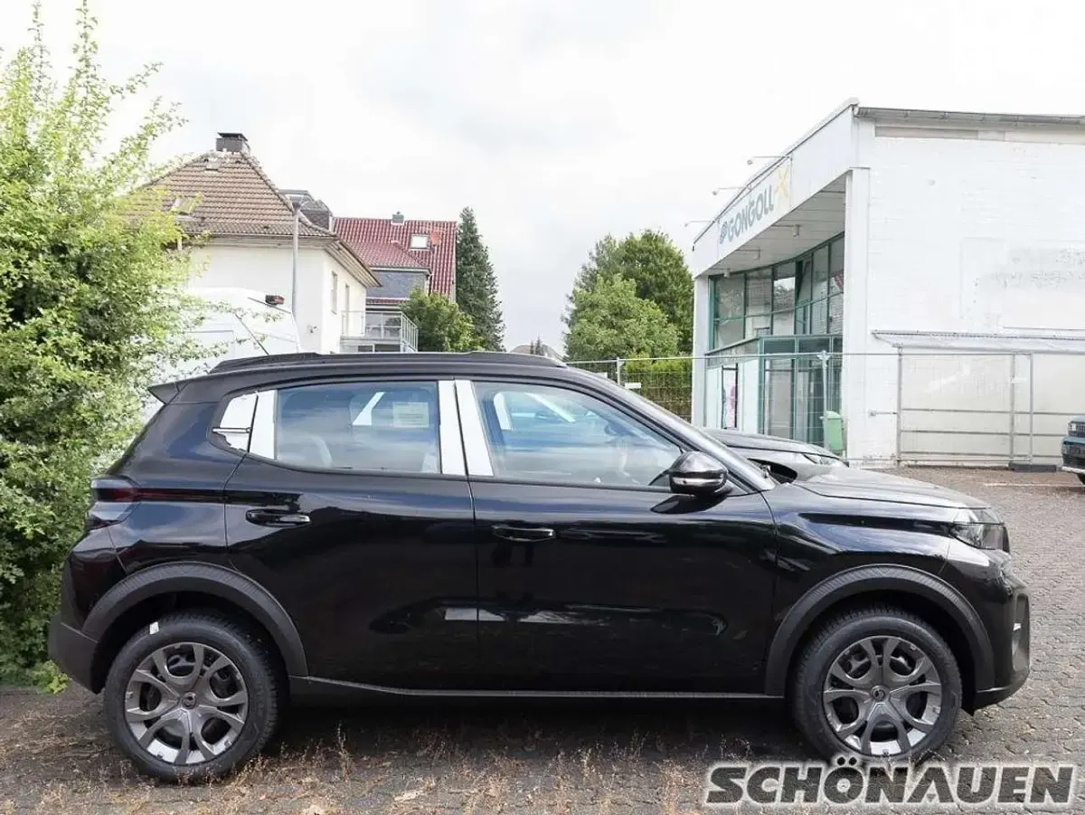 Neu Citroën e-C3 83 kW (113 PS) 2026 Grau Limousine