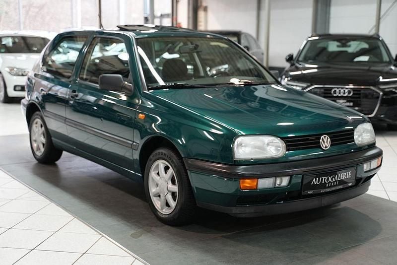 Gebraucht VW Golf III 75 PS (55 kW) 1995 Grün Limousine