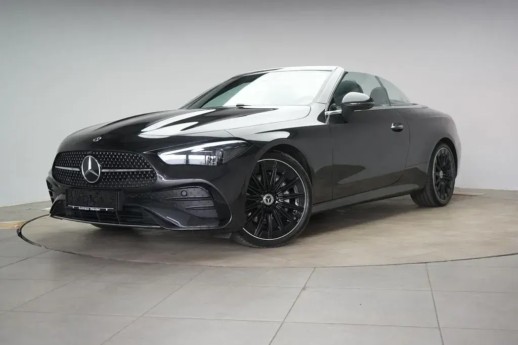 Gebraucht Mercedes CLE300 AMG line 258 PS (189 kW) 2025 Grau Cabrio